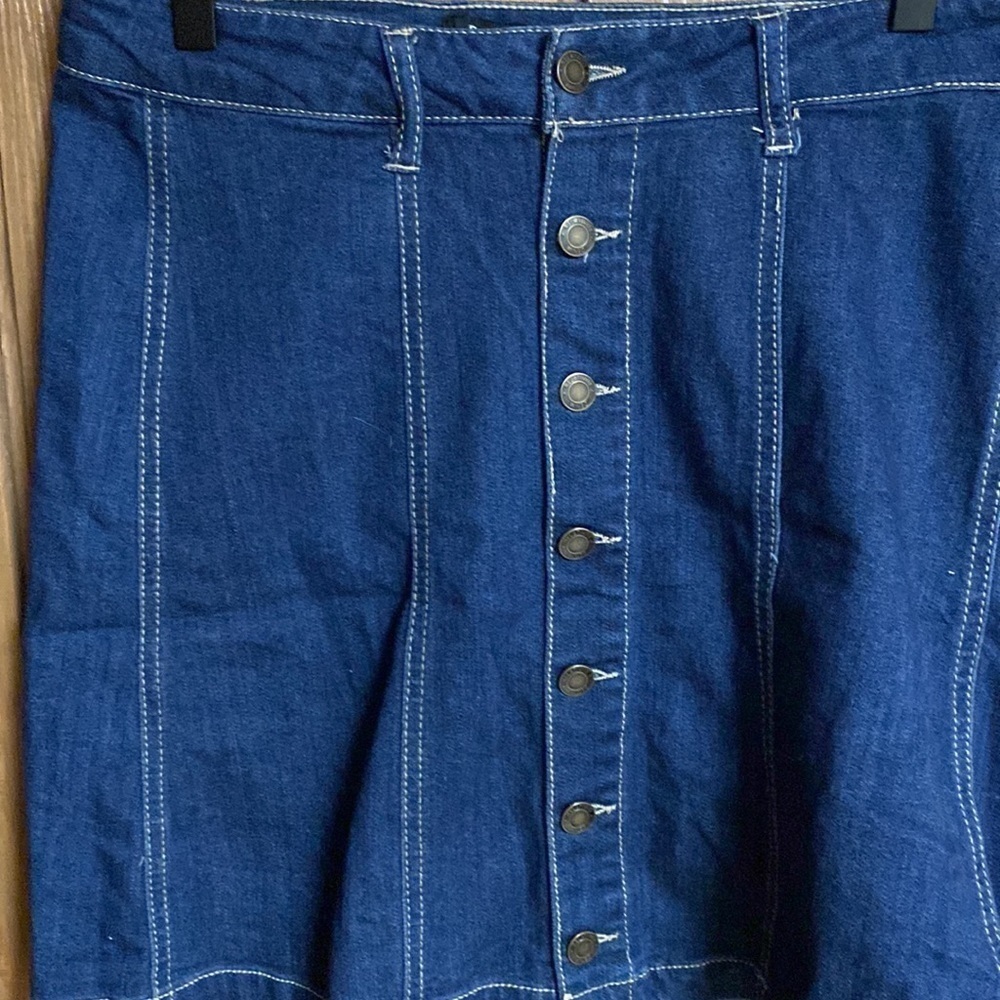 Relativity Knee Length Full Button Front Lightwei… - image 2